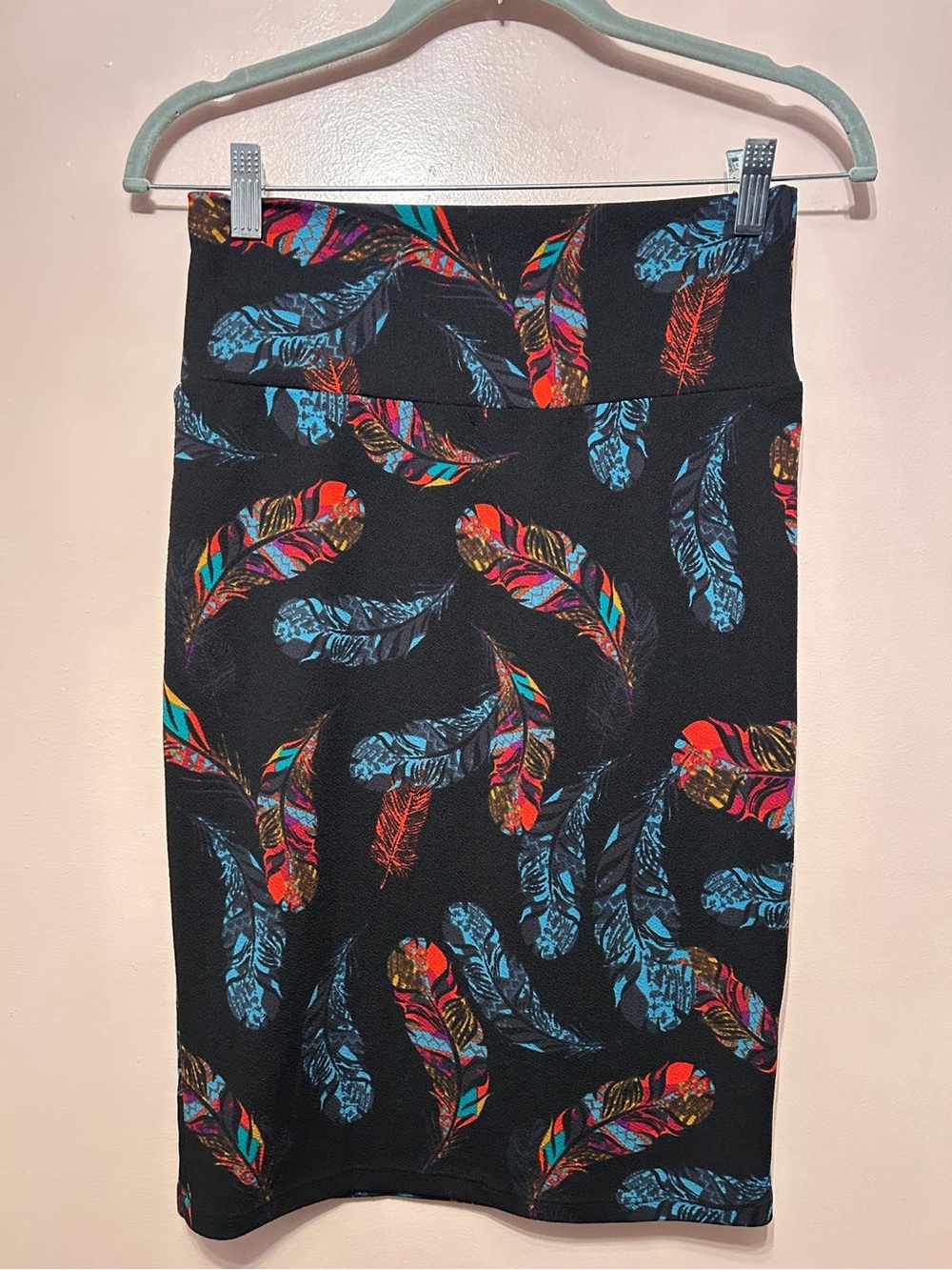 LuLaRoe Black Pencil Skirt with Blue and Red Feather Print